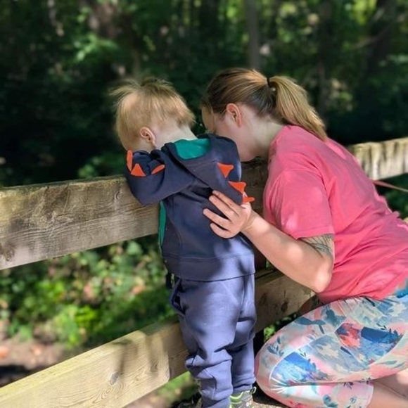 Meet your Posher, Tiffany - Picture 1 of 1